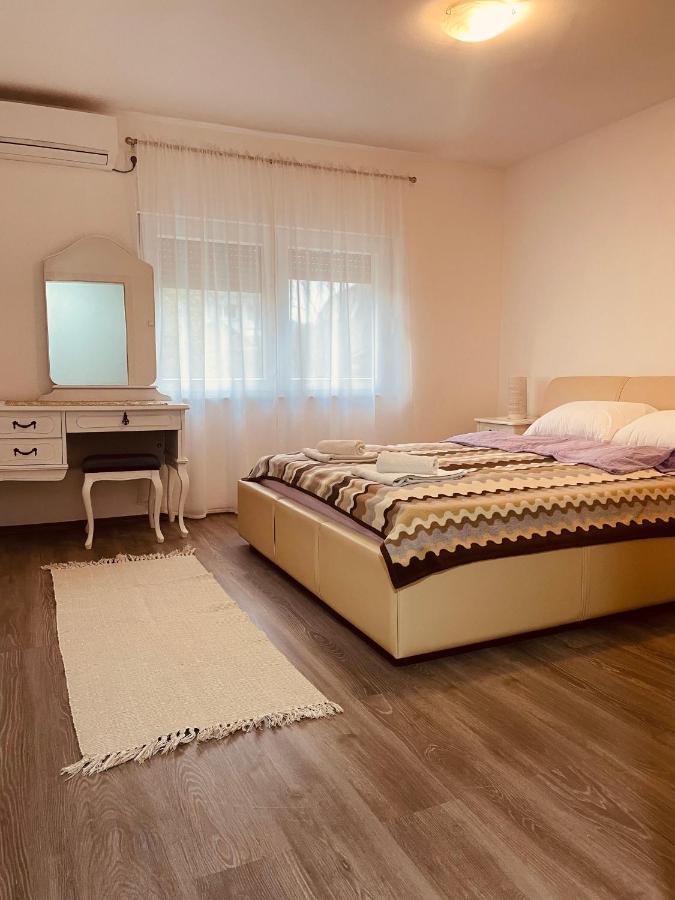 Mamma Mia! Apartment Mostar Bagian luar foto