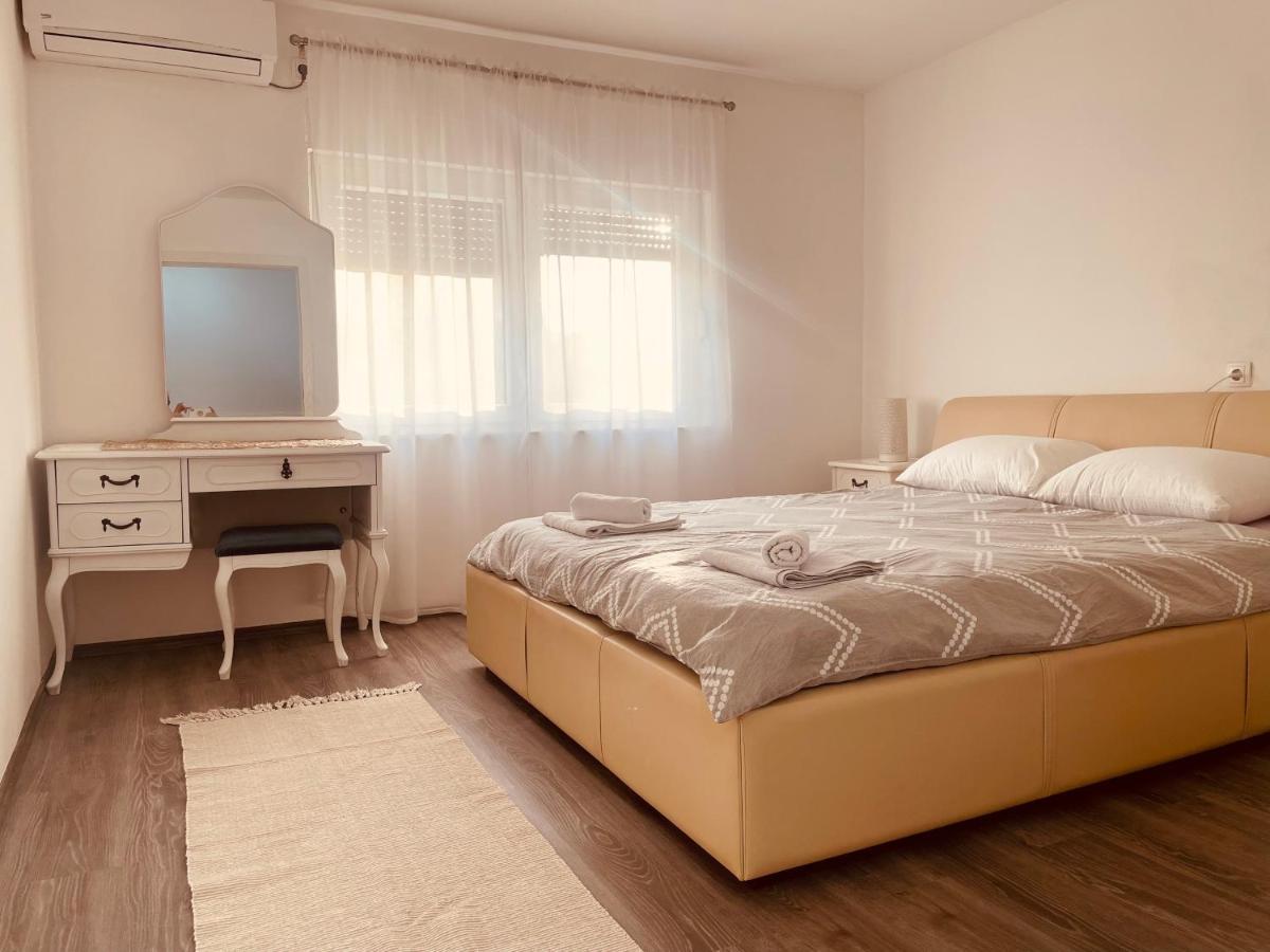 Mamma Mia! Apartment Mostar Bagian luar foto