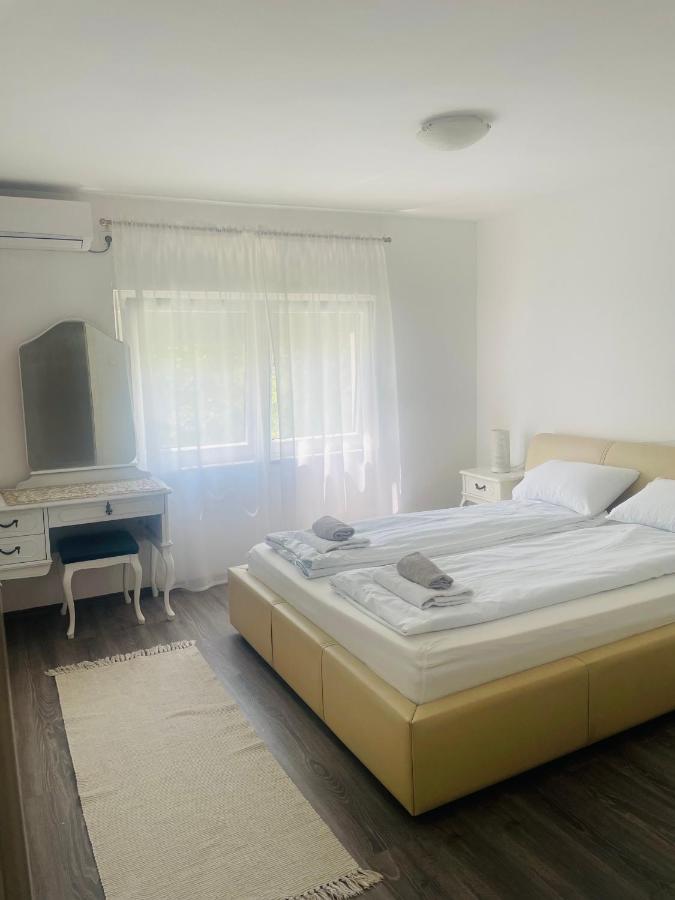 Mamma Mia! Apartment Mostar Bagian luar foto