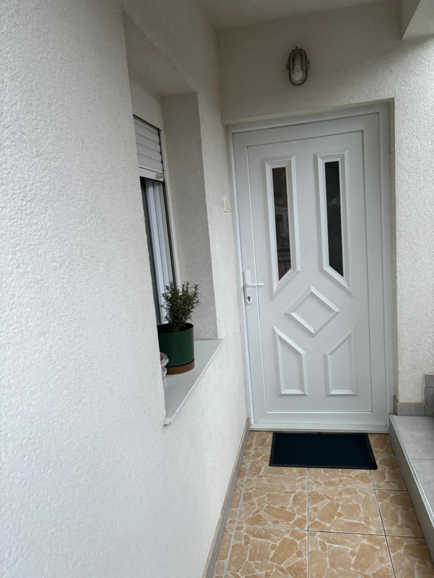 Mamma Mia! Apartment Mostar Bagian luar foto
